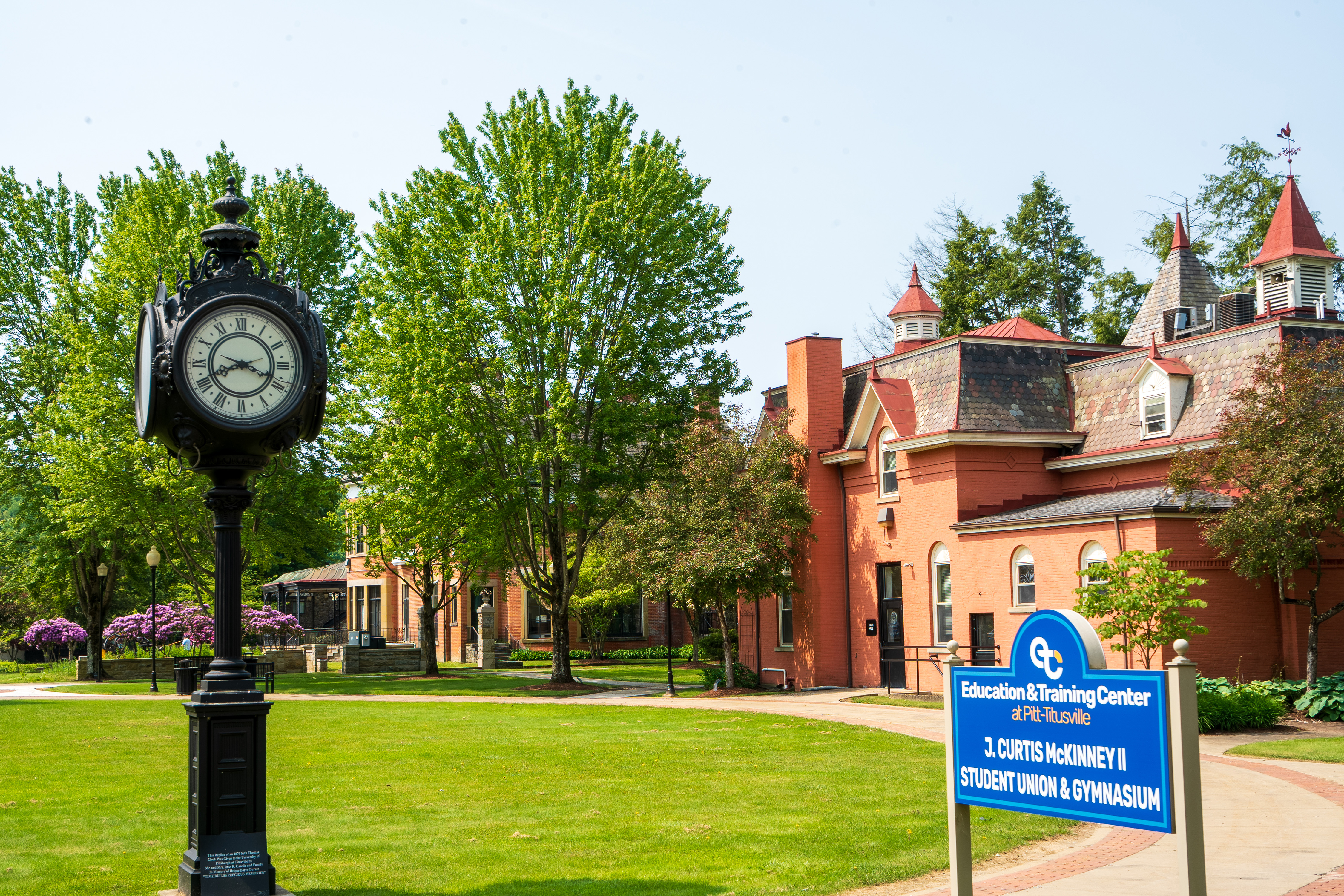 Clock that sits by the Student Union.